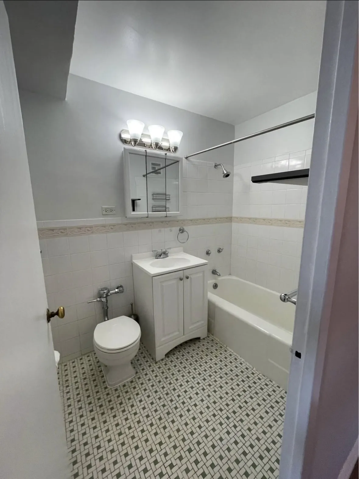 6030 N Sheridan Rd, ,  60660, USA 60660-unit#1003-Chicago-IL