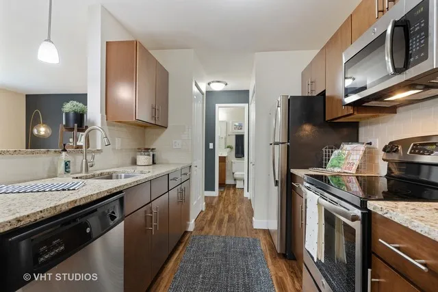 53 Kensington Cir, ,  60189, USA 60189-unit#53-Wheaton-IL