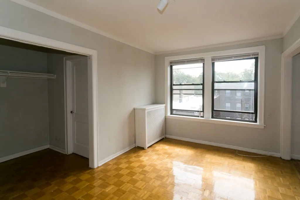 739 W Belmont Ave, ,  60657, USA 60657-unit#411-Chicago-IL