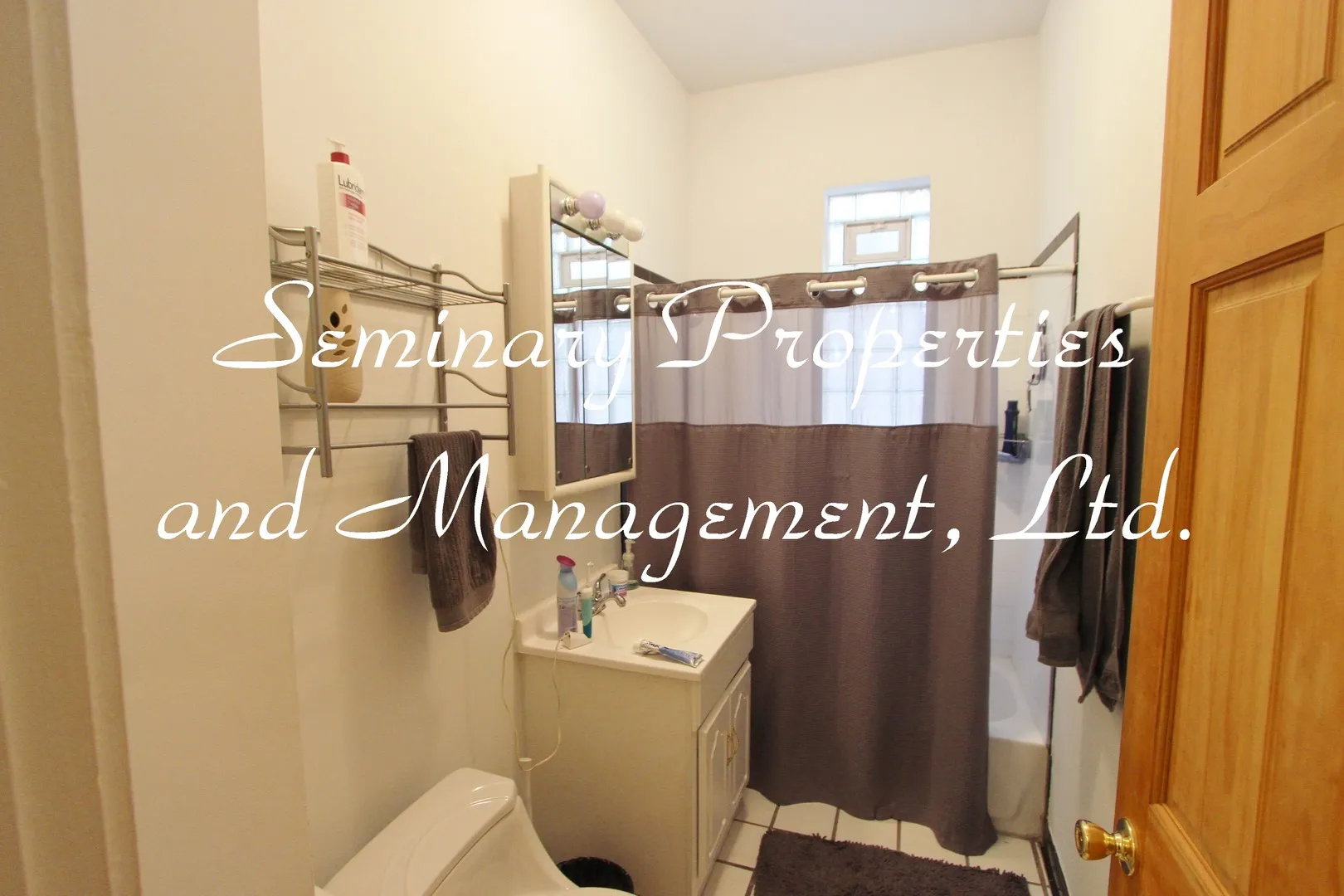 3607 N Wilton Ave, , 60613, USA 60613-unit#2F-Chicago-IL