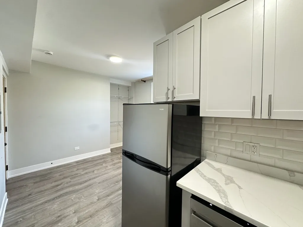 505 W Belmont Ave, ,  60657, USA 60657-unit#4E-Chicago-IL