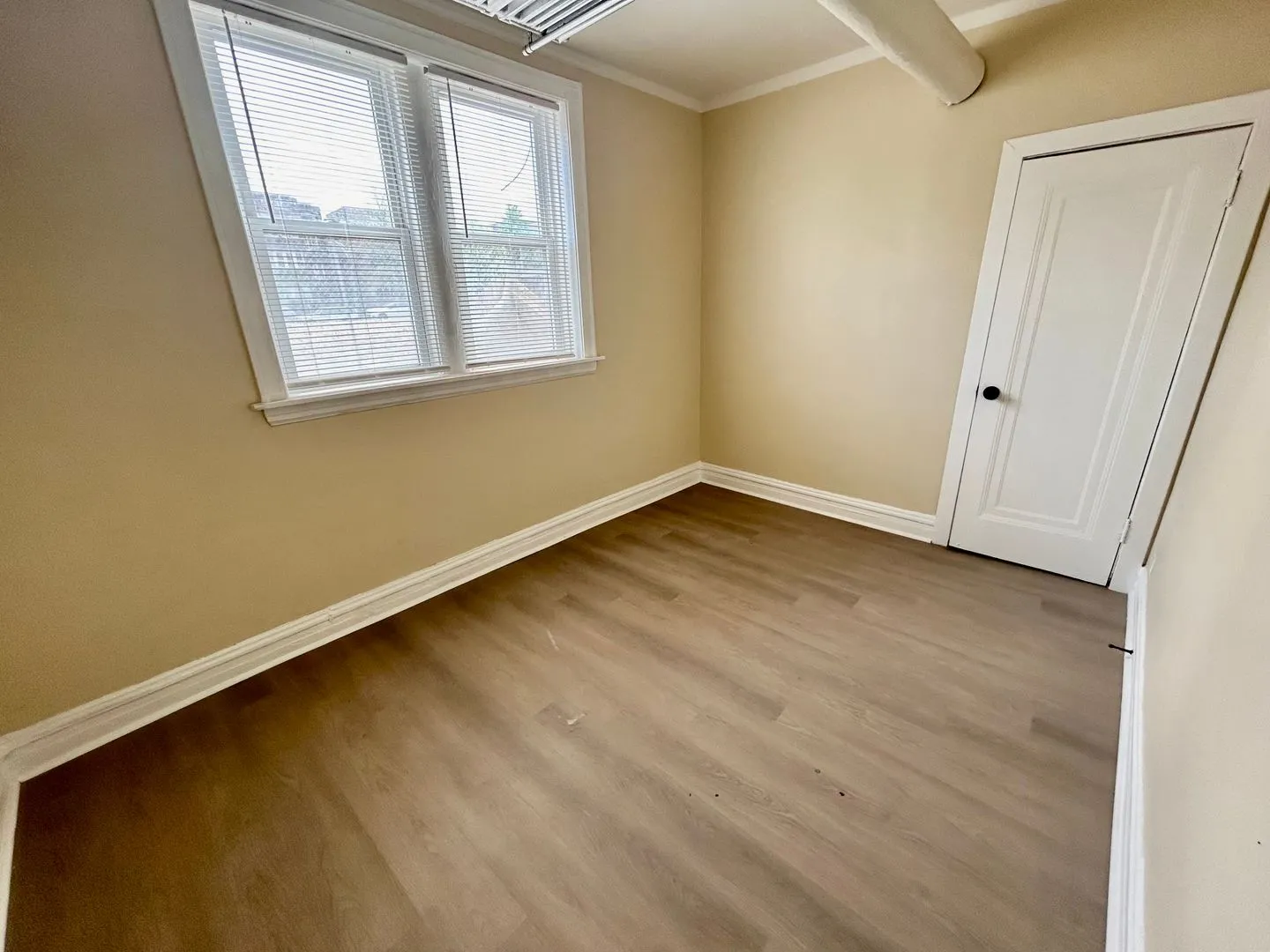 4049 W School St, ,  60641, USA 60641-unit#B-Chicago-IL