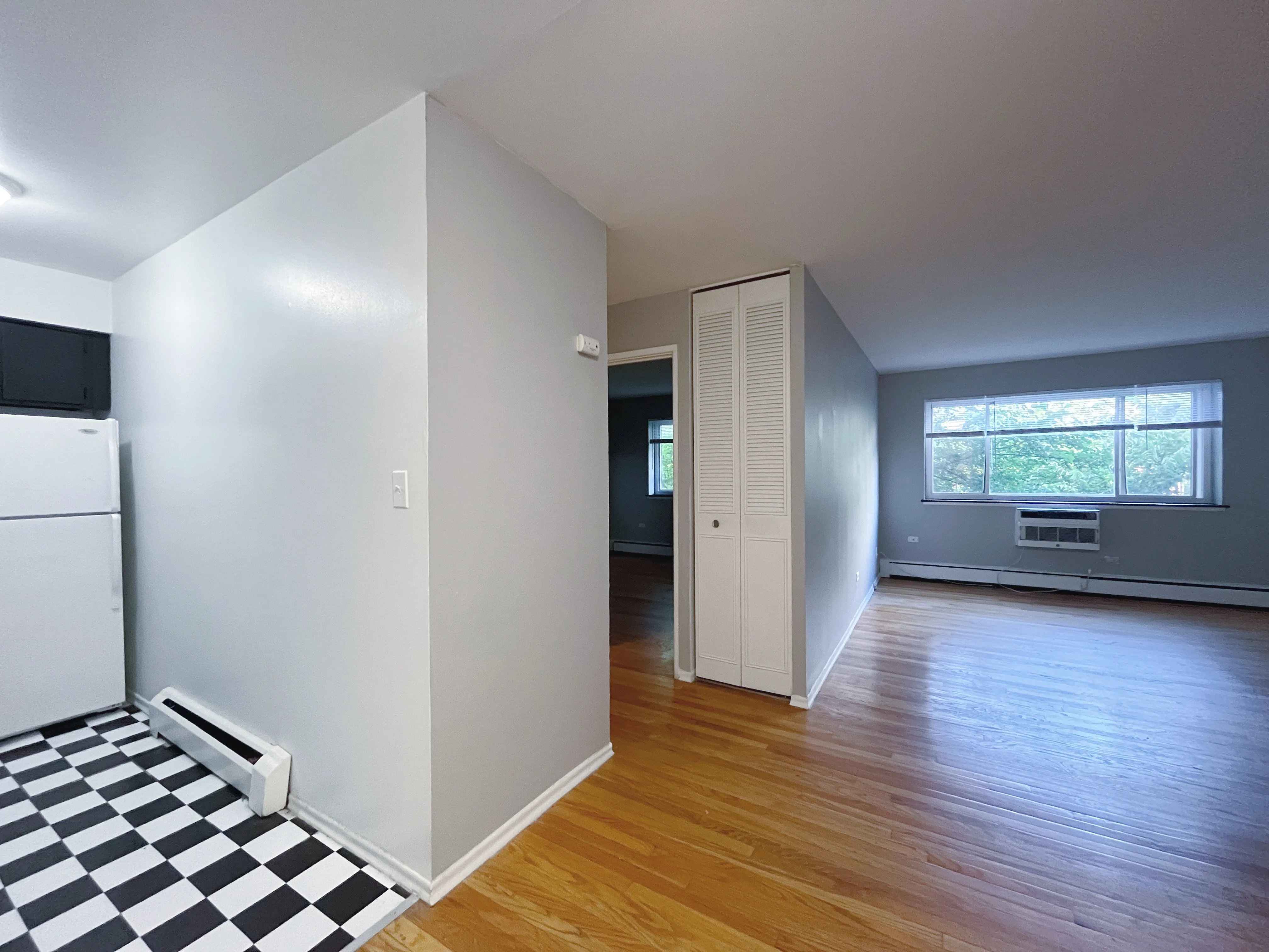 736 W Buena Ave, , 60613, USA 60613-unit#307-Chicago-IL