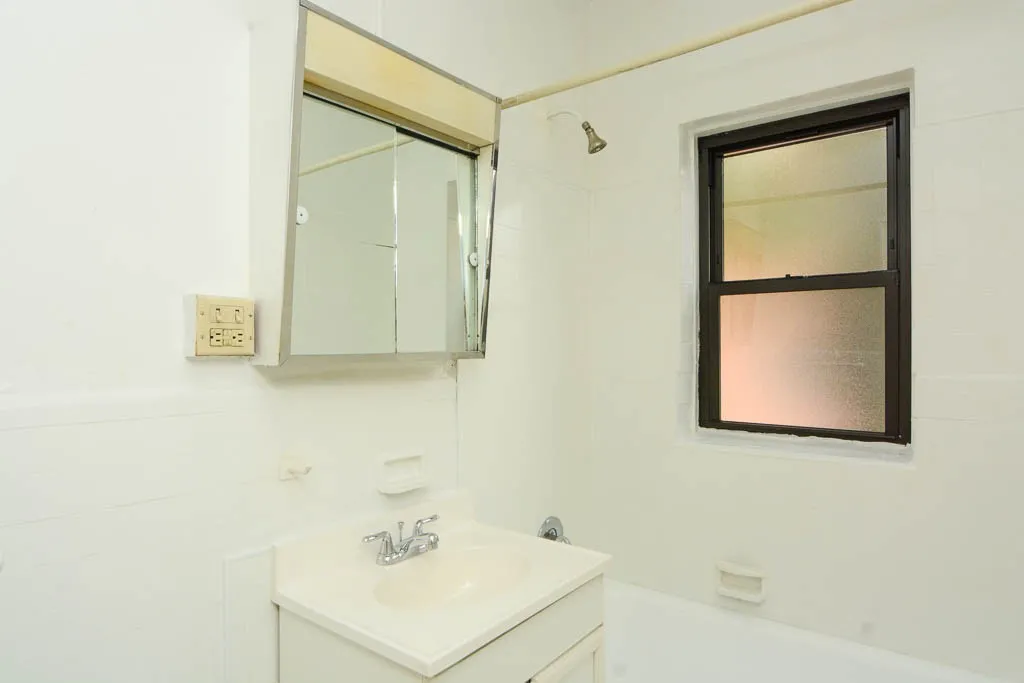 536 W Arlington Pl, , 60614, USA 60614-unit#108-Chicago-IL