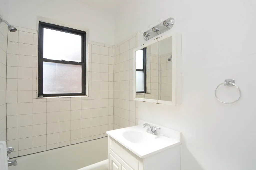 4829 N Damen Ave, ,  60625, USA 60625-unit#410-Chicago-IL