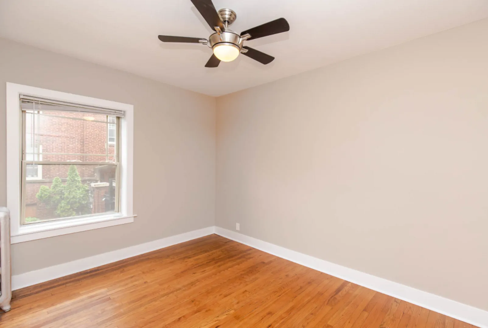 1337 W Touhy Ave, ,  60626, USA 60626-unit#3N-Chicago-IL