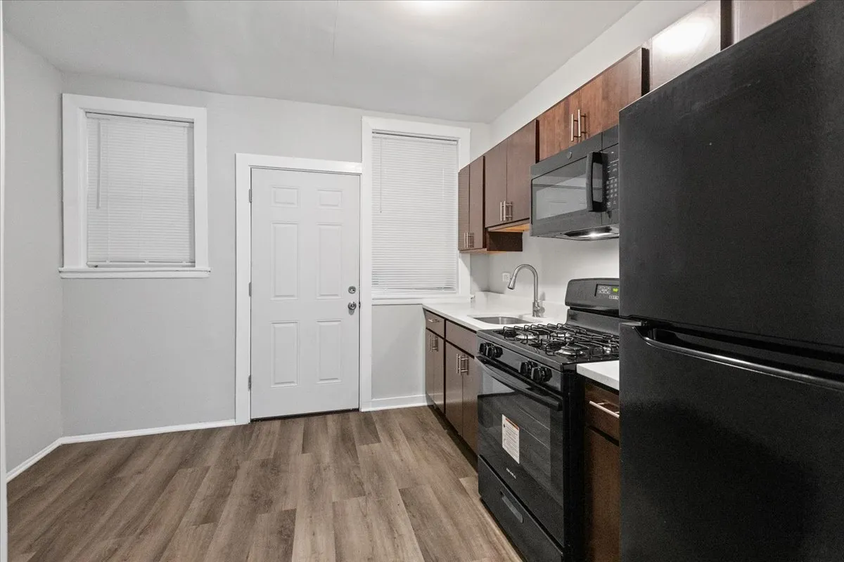 6700 S Merrill Ave, , 60649, USA 60649-unit#1W-Chicago-IL