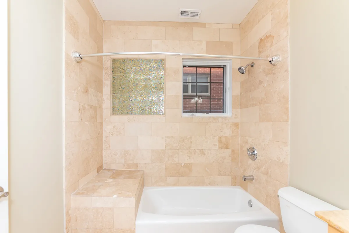 6217 S Kimbark Ave, ,  60637, USA 60637-unit#3S-Chicago-IL