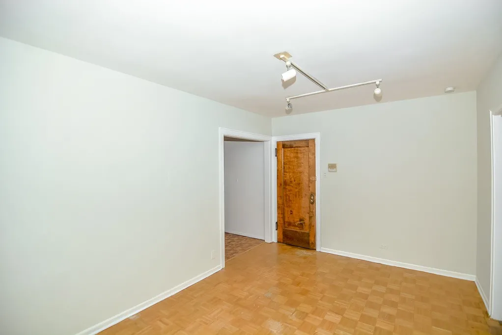 739 W Belmont Ave, , 60657, USA 60657-unit#315-Chicago-IL