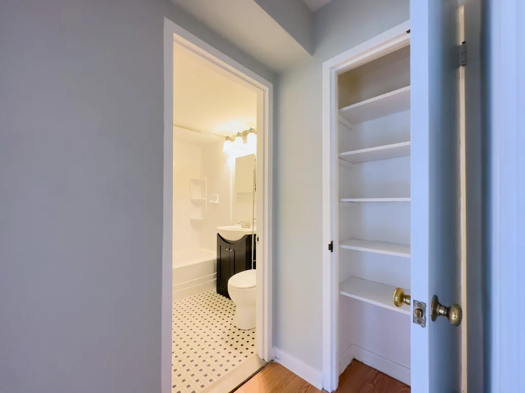 445 W Wellington Ave, ,  60657, USA 60657-unit#6H-Chicago-IL