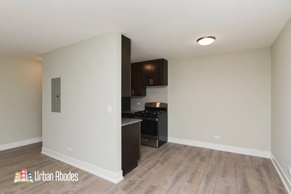 530 W Surf St, ,  60657, USA 60657-unit#416-Chicago-IL