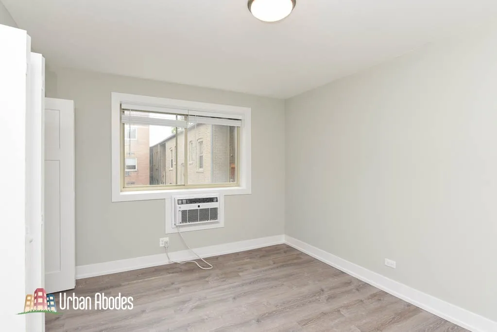 530 W Surf St, ,  60657, USA 60657-unit#416-Chicago-IL