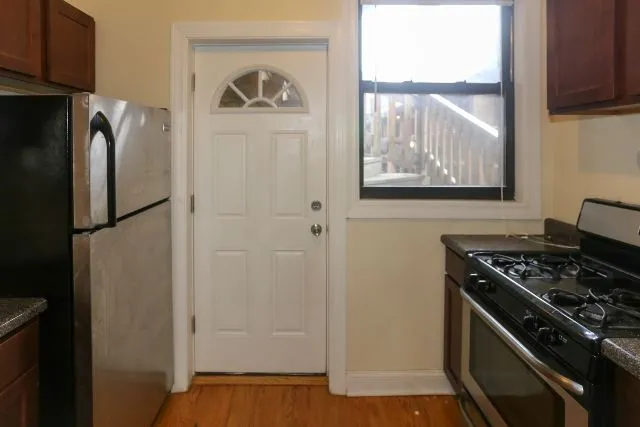 3728 N Pine Grove Ave, ,  60613, USA 60613-unit#1E-Chicago-IL
