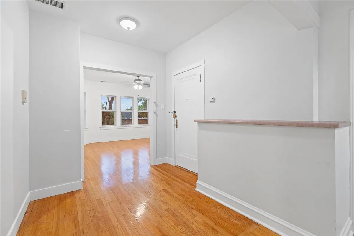 4055 N Spaulding Ave, ,  60618, USA 60618-unit#3-Chicago-IL