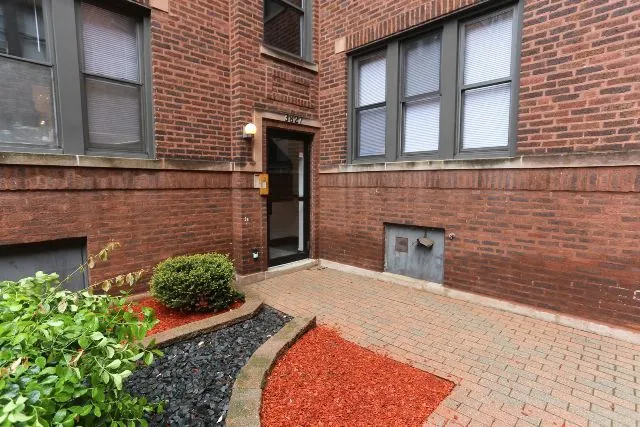 3827 N Fremont St, , 60613, USA 60613-unit#2W-Chicago-IL