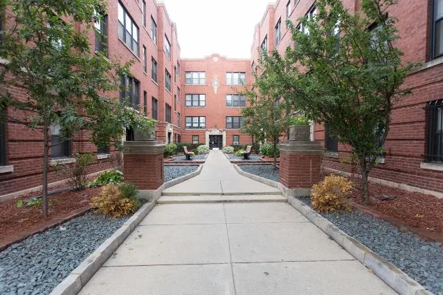 3521 N Racine Ave, , 60657, USA 60657-unit#2S-Chicago-IL