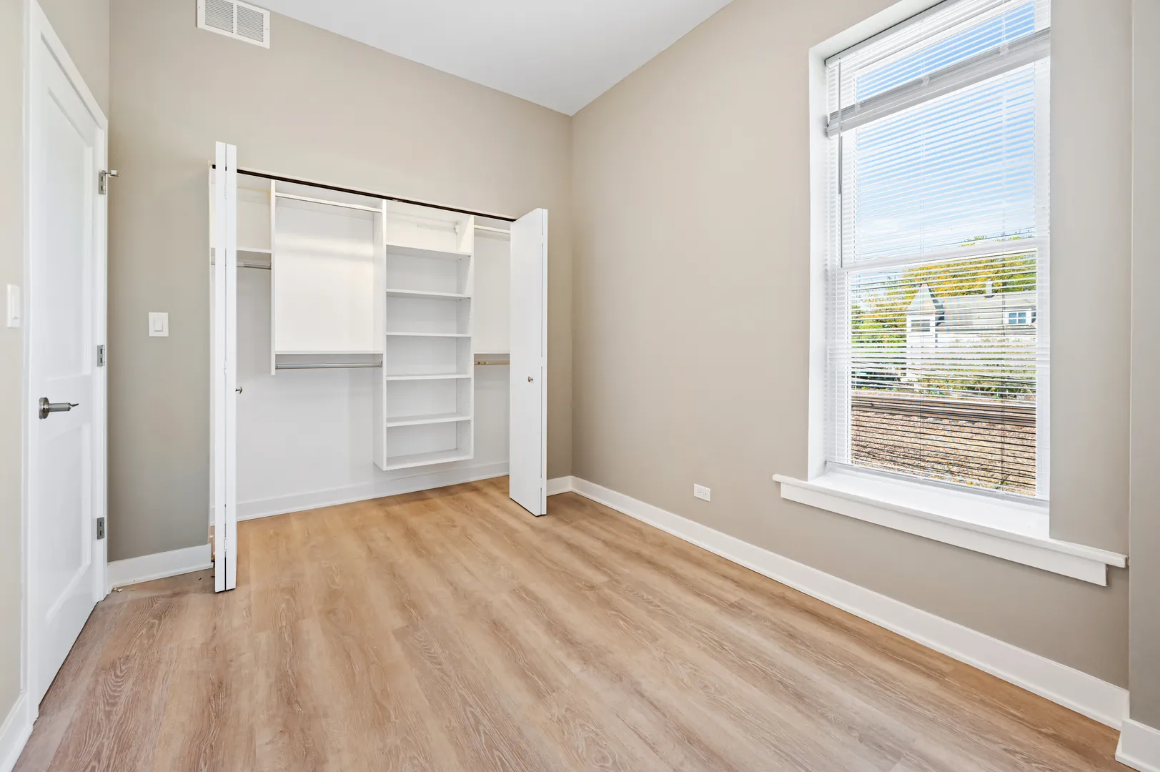 1754 W School St, , 60657, USA 60657-unit#1-Chicago-IL