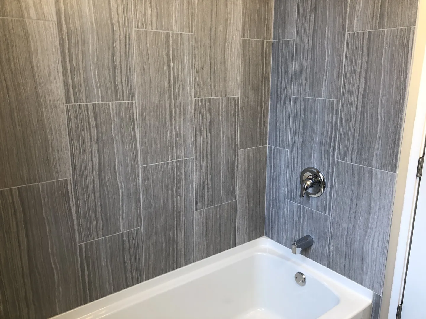 4817 N Christiana Ave, ,  60625, USA 60625-unit#1W-Chicago-IL