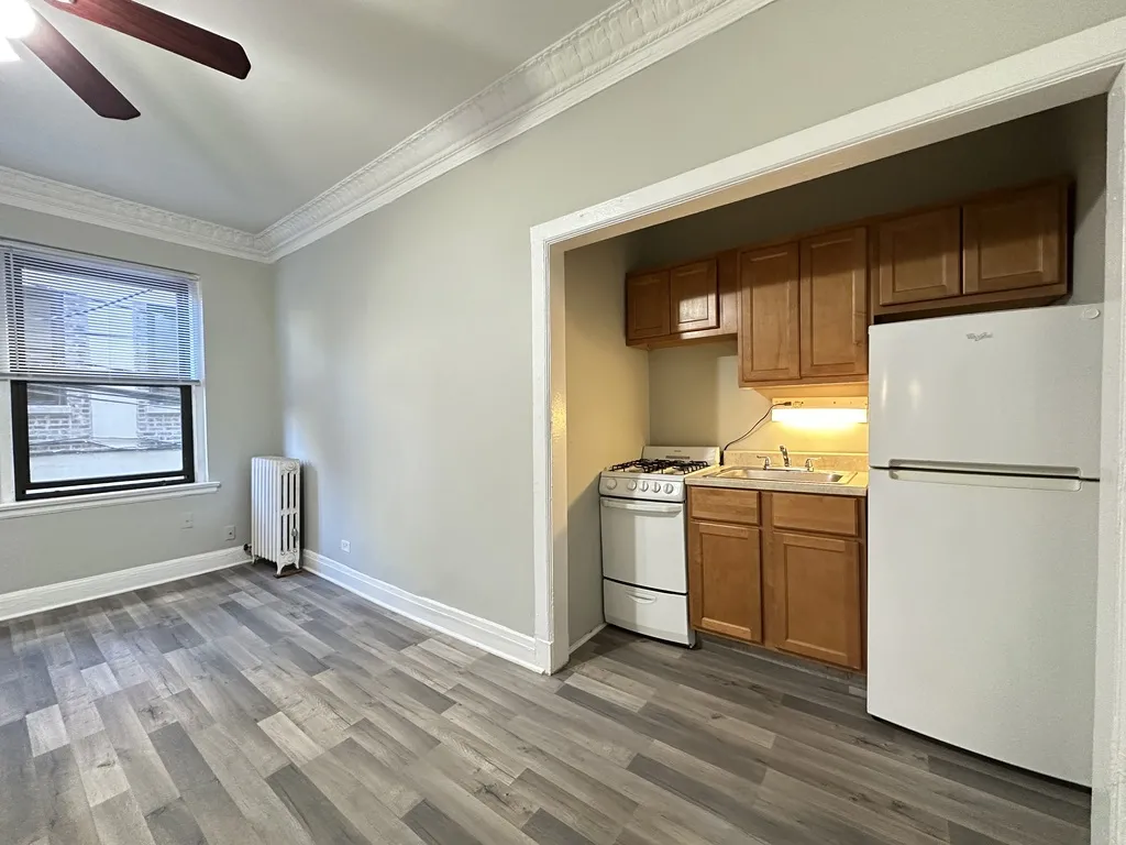 3831 N Fremont St, ,  60613, USA 60613-unit#210-Chicago-IL
