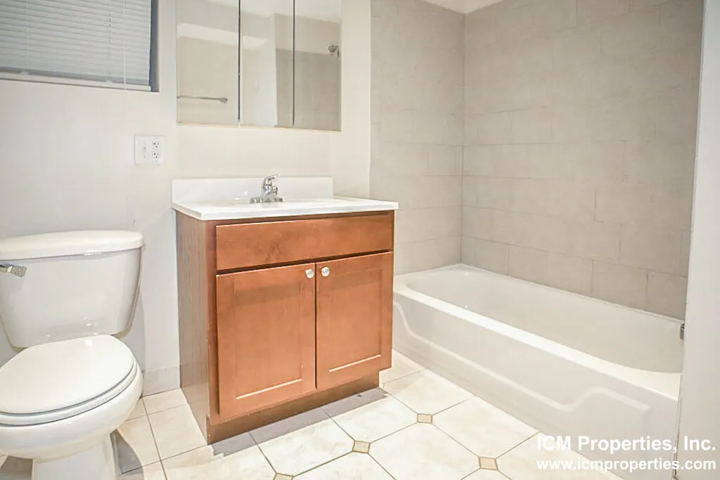 3818 N Sheffield Ave, ,  60613, USA 60613-unit#3820-1-Chicago-IL