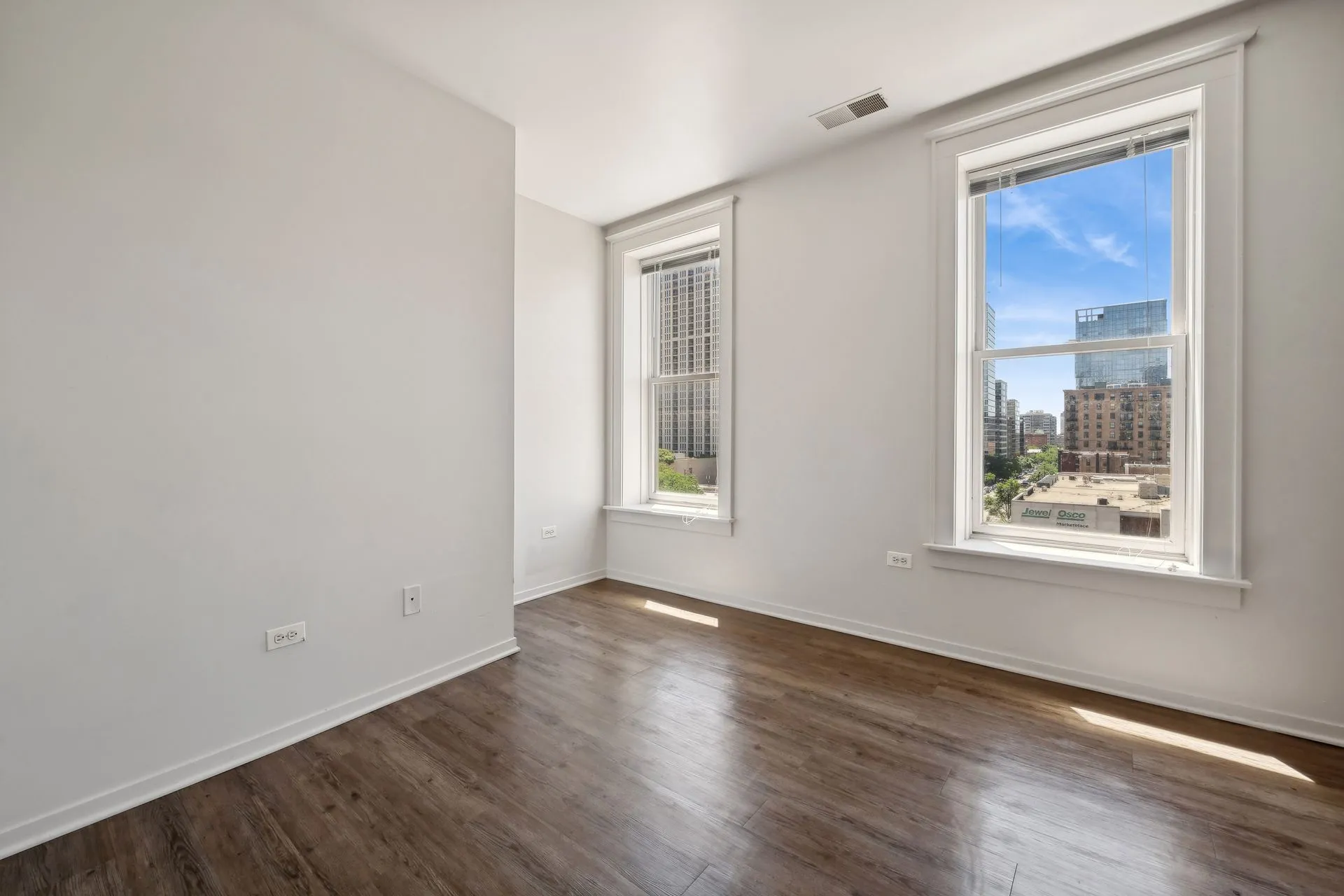 30 E Roosevelt Rd, ,  60605, USA 60605-unit#802-Chicago-IL