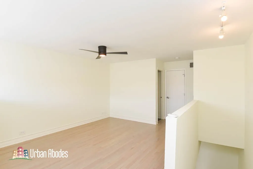 944 W Grace St, ,  60613, USA 60613-unit#B202-Chicago-IL