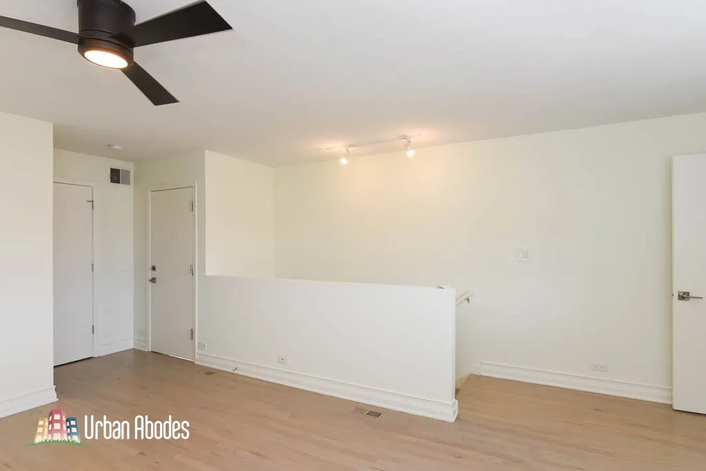 944 W Grace St, ,  60613, USA 60613-unit#B202-Chicago-IL