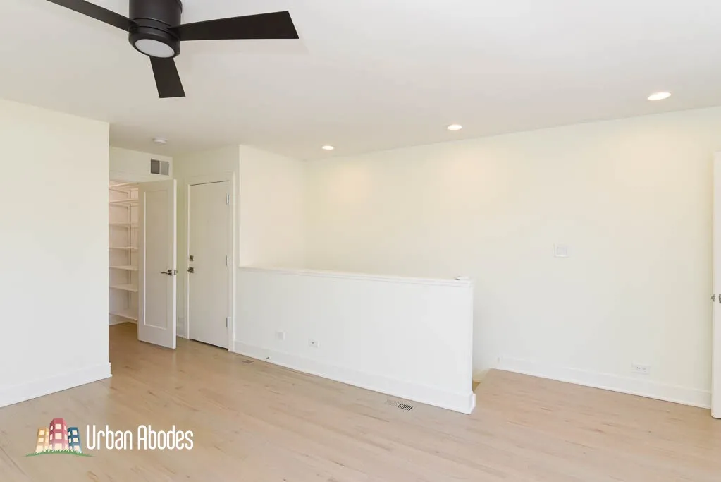 954 W Grace St, ,  60613, USA 60613-unit#J201-Chicago-IL