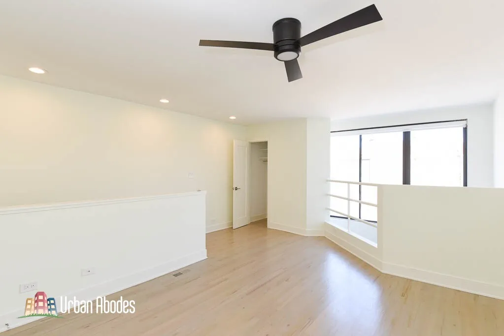 954 W Grace St, ,  60613, USA 60613-unit#J201-Chicago-IL