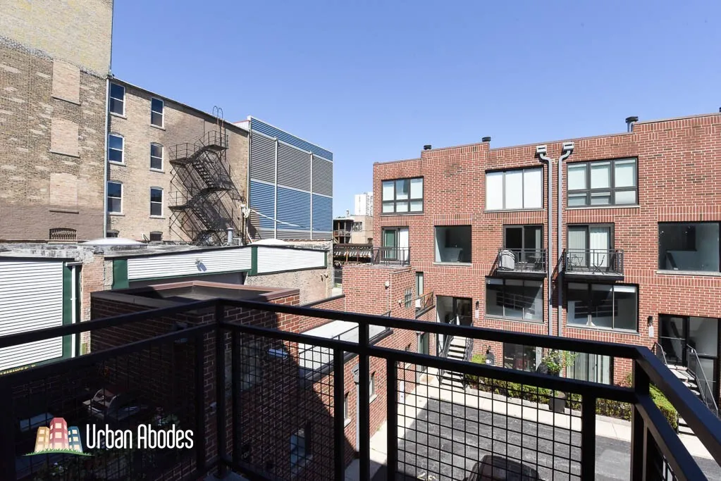 954 W Grace St, ,  60613, USA 60613-unit#J201-Chicago-IL