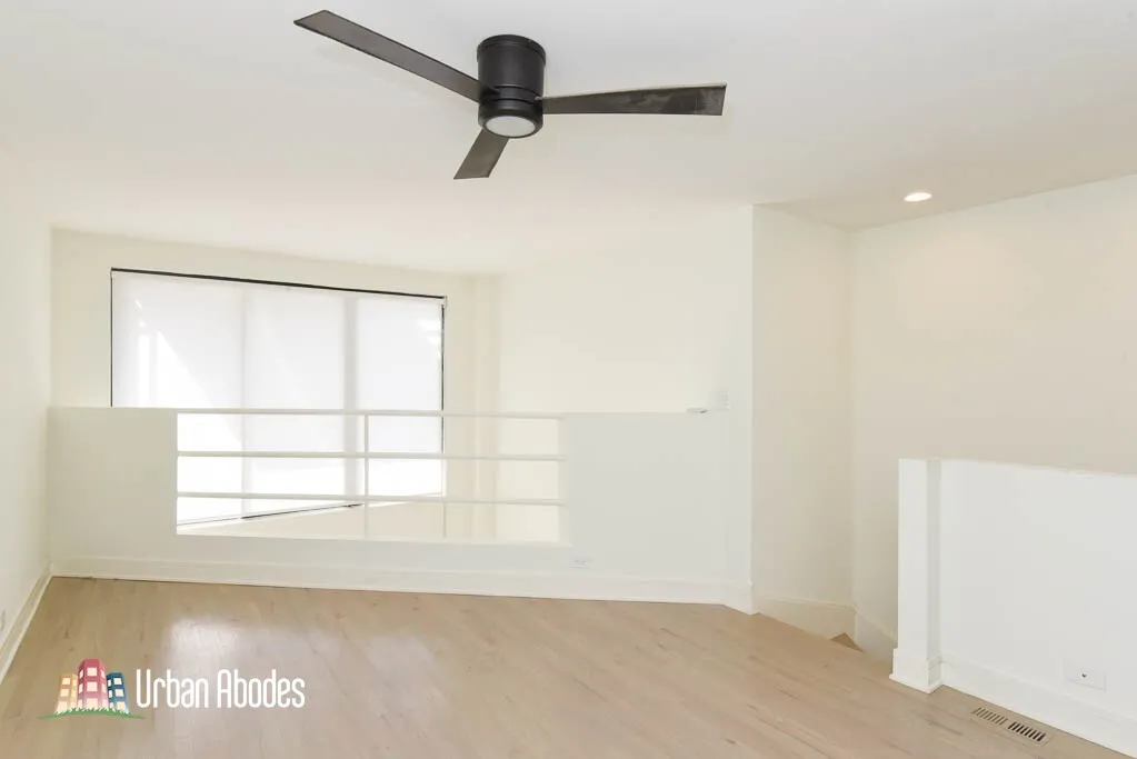 944 W Grace St, ,  60613, USA 60613-unit#C101-Chicago-IL