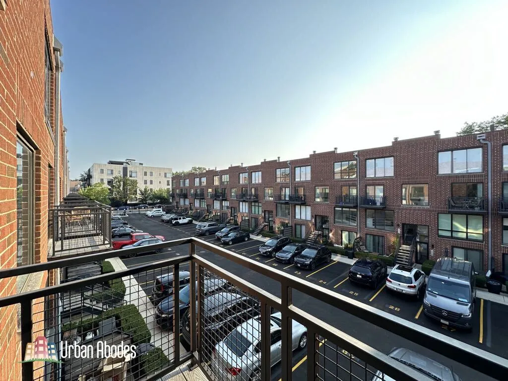 944 W Grace St, ,  60613, USA 60613-unit#G202-Chicago-IL