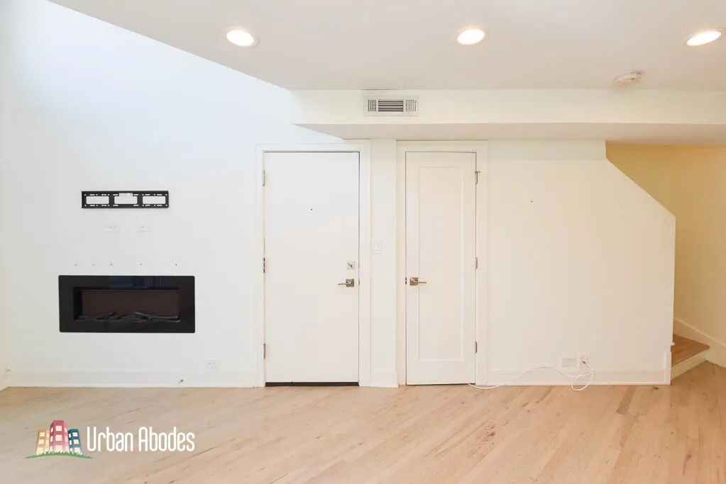 954 W Grace St, ,  60613, USA 60613-unit#D102-Chicago-IL