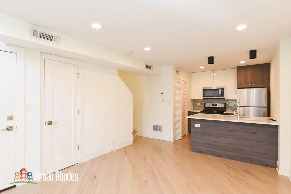 954 W Grace St, ,  60613, USA 60613-unit#D102-Chicago-IL