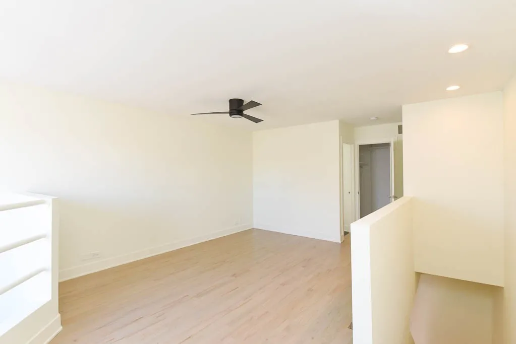 954 W Grace St, , 60613, USA 60613-unit#F201-Chicago-IL