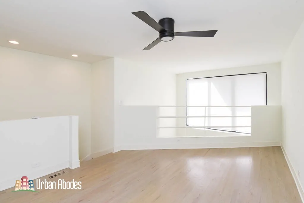 944 W Grace St, , 60613, USA 60613-unit#F102-Chicago-IL