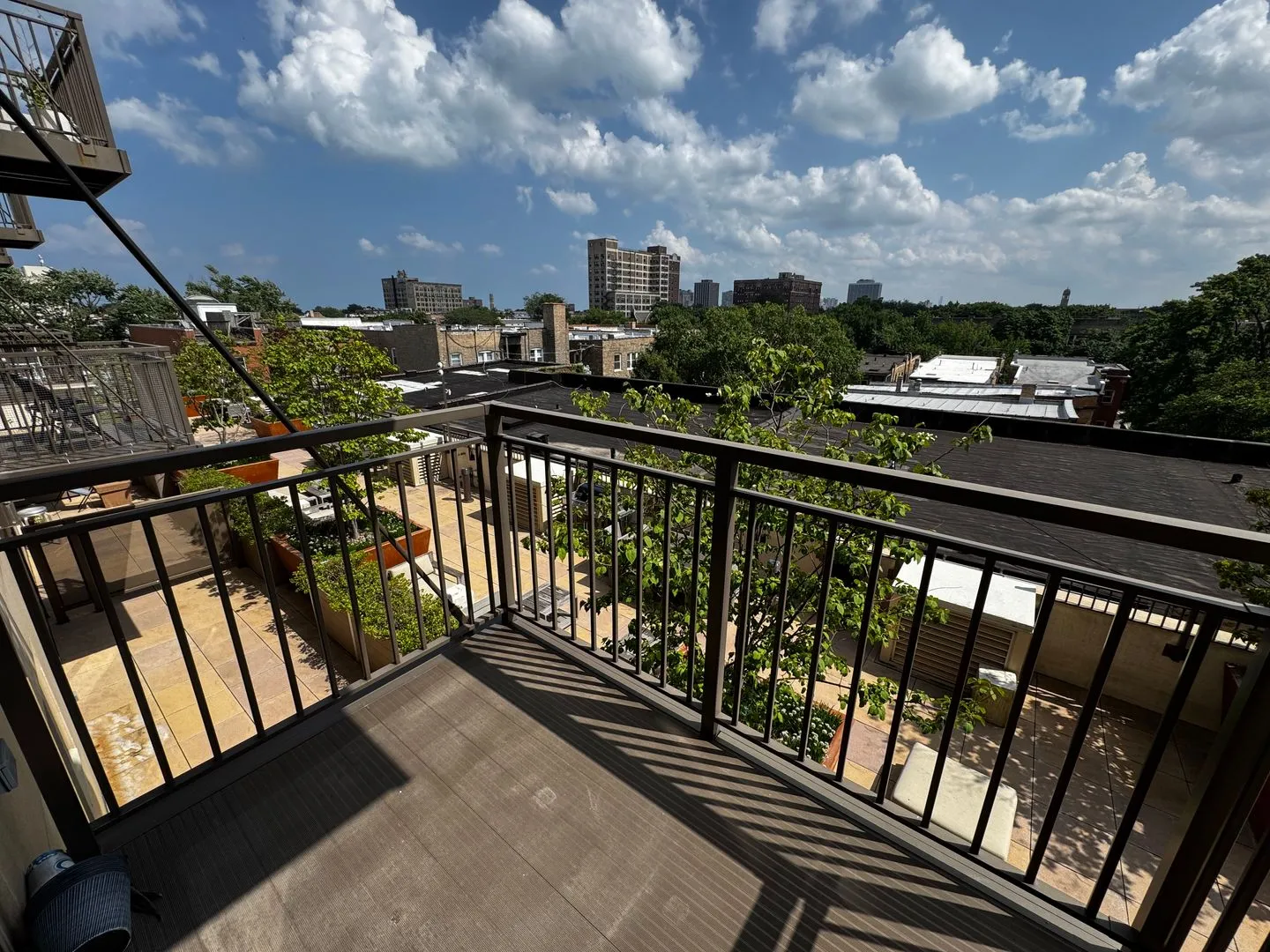 1323 W Morse Ave, ,  60626, USA 60626-unit#402-Chicago-IL