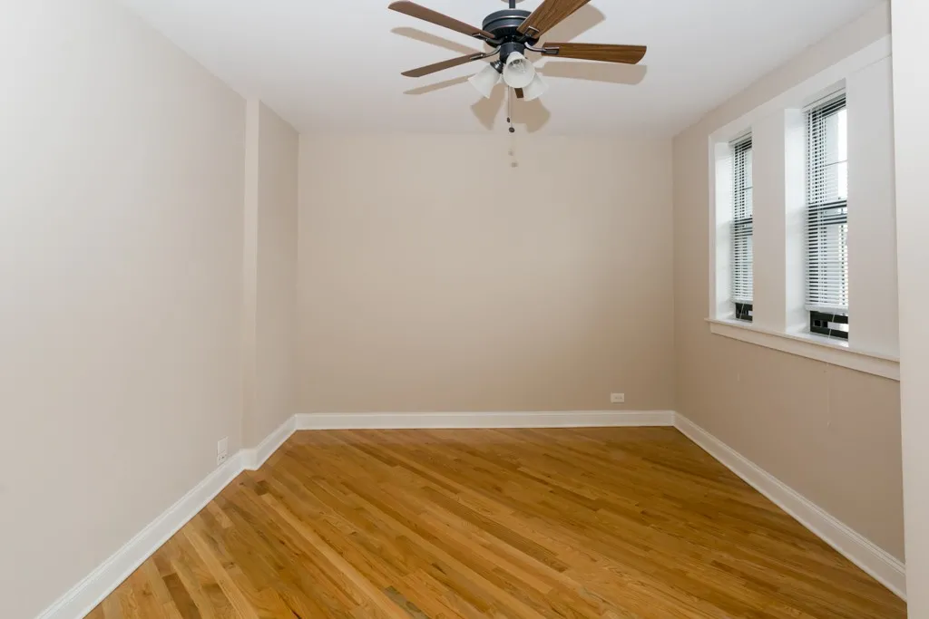 896 Green Bay Rd, , 60093, USA 60093-unit#A09-Winnetka-IL