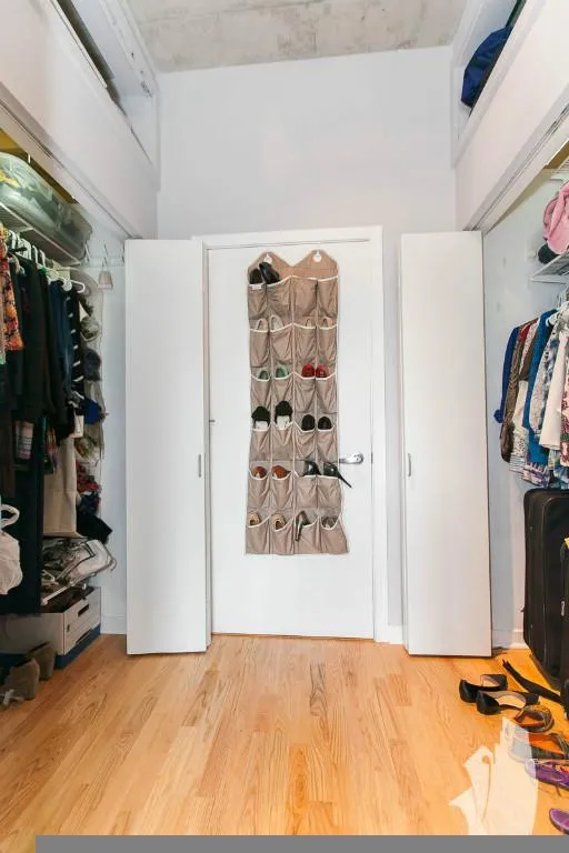 1000 N Kingsbury St, ,  60610, USA 60610-unit#106-Chicago-IL