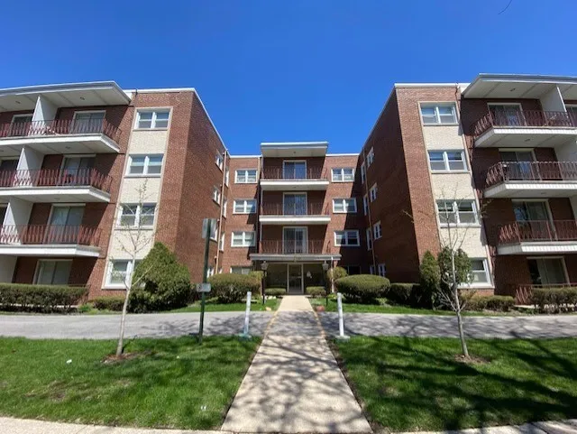 5240 Galitz St, , 60077, USA 60077-unit#5240-Skokie-IL