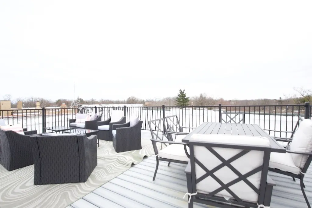 725 St Johns Ave, ,  60035, USA 60035-unit#09-Highland Park-IL