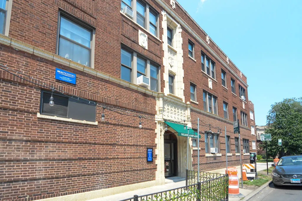 2244 W Wilson Ave, , 60625, USA 60625-unit#205-Chicago-IL