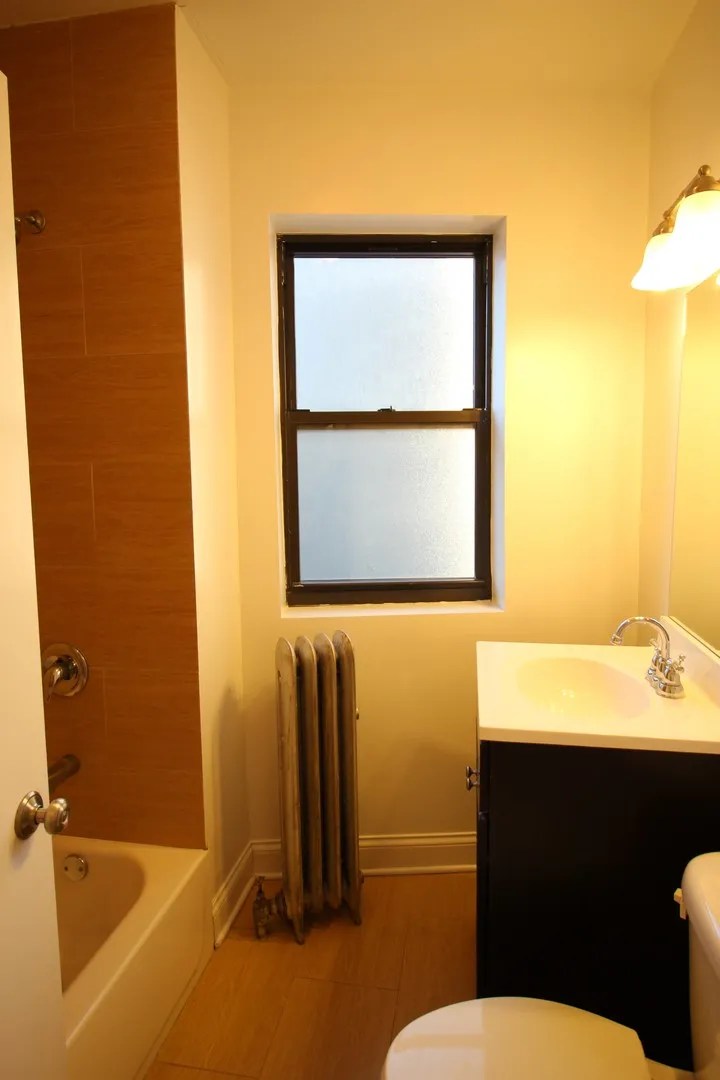 1638 W North Shore Ave, , 60626, USA 60626-unit#2-Chicago-IL