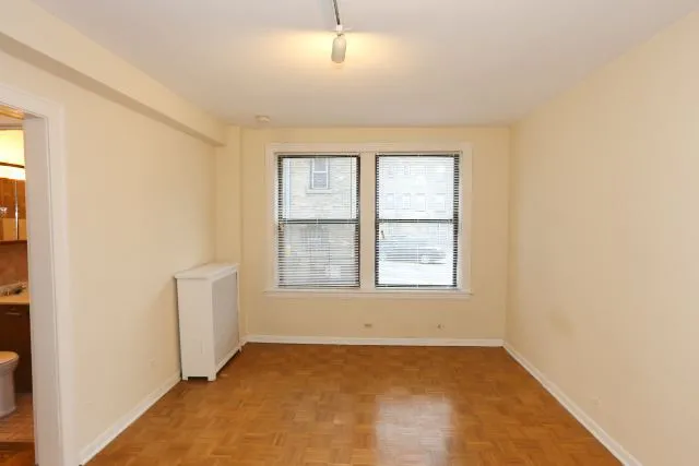 739 W Belmont Ave, ,  60657, USA 60657-unit#115-Chicago-IL