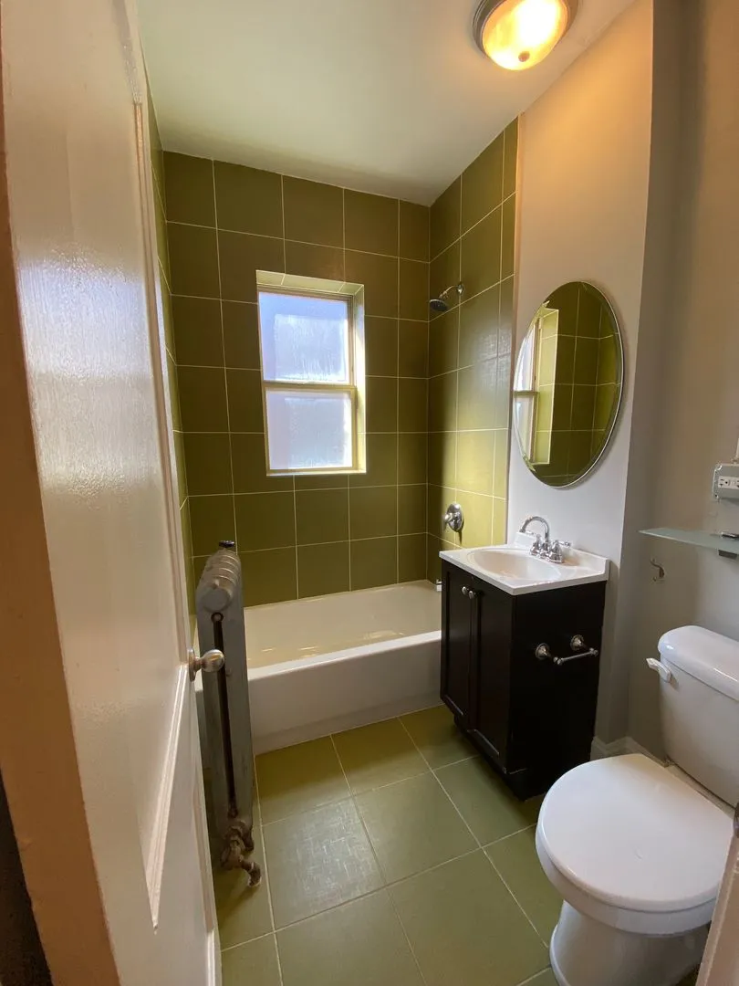 1204 W Granville Ave, , 60660, USA 60660-unit#213-Chicago-IL
