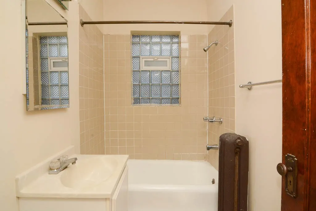 4233 N Paulina St, , 60613, USA 60625-unit#1W-Chicago-IL