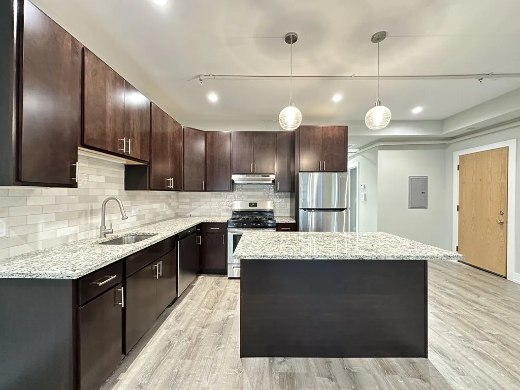 1142 Maple Ave, ,  60202, USA 60202-unit#3-Evanston-IL