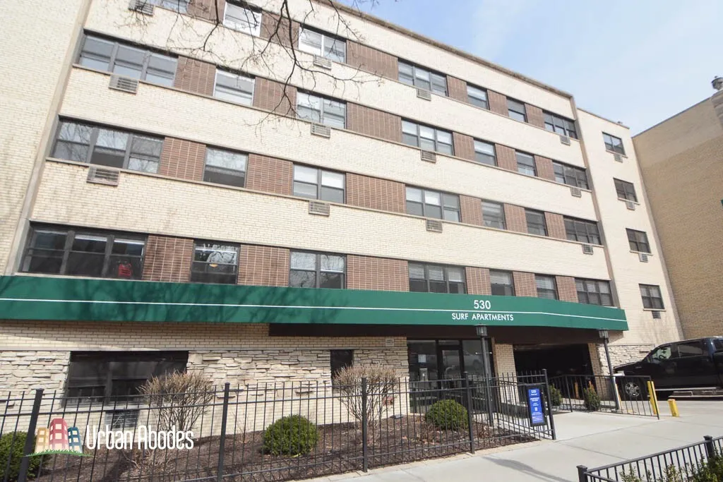 530 W Surf St, , 60657, USA 60657-unit#204-Chicago-IL