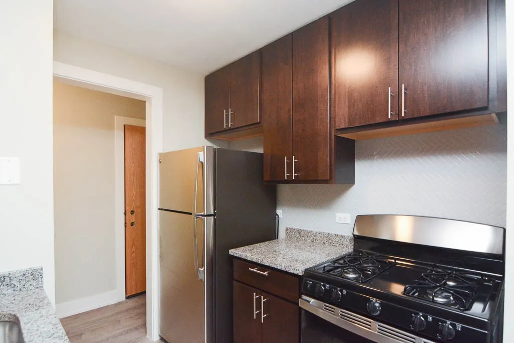 530 W Surf St, , 60657, USA 60657-unit#212-Chicago-IL