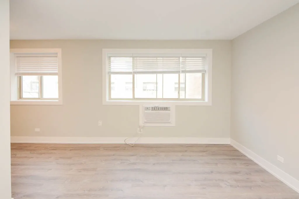 530 W Surf St, , 60657, USA 60657-unit#212-Chicago-IL